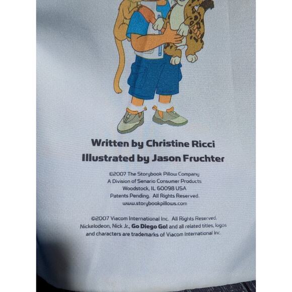 Go Diego Go - Diego Rescuses The Kinkajou Plush Pillow Book 2007 Nick Jr RARE - Picture 6 of 10